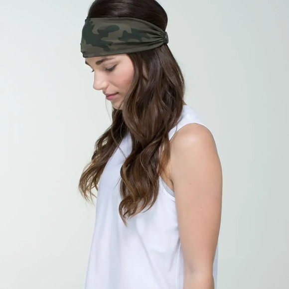lululemon athletica Accessories - Lululemon bang buster headband fatigue green savasana Camo *RARE*